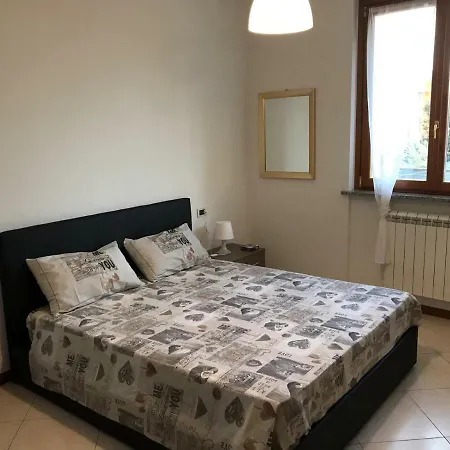 Trilocale In Piano Terra Indipendente Apartment