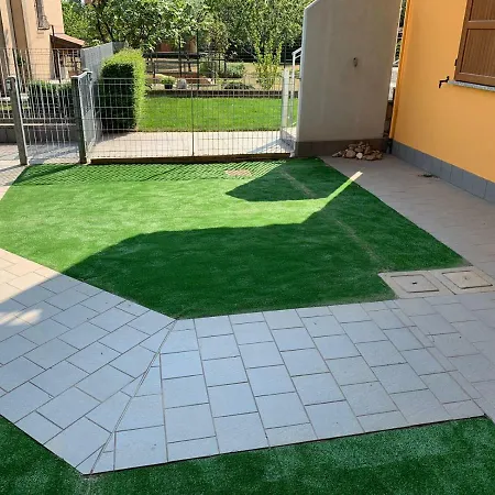 Apartment Trilocale In Piano Terra Indipendente