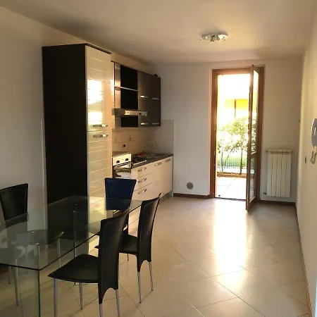 Trilocale In Piano Terra Indipendente Apartment Osio Sotto